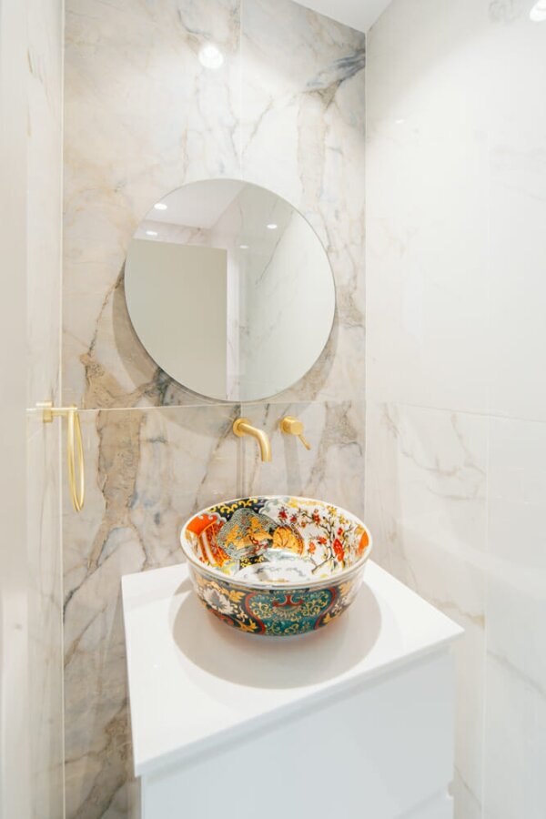 Smart Renovation Design & Fit-Out Company in Dubai presents beautiful Shoreline apartment powder room renovation.