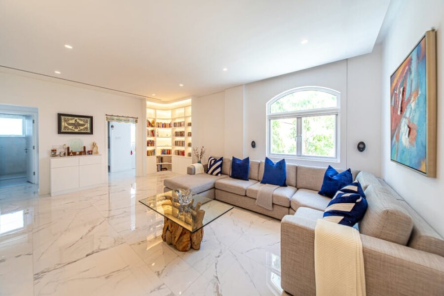 Smart Renovation Design & Fit-Out Company in Dubai presents beautiful Freddy Mercury villa renovation.