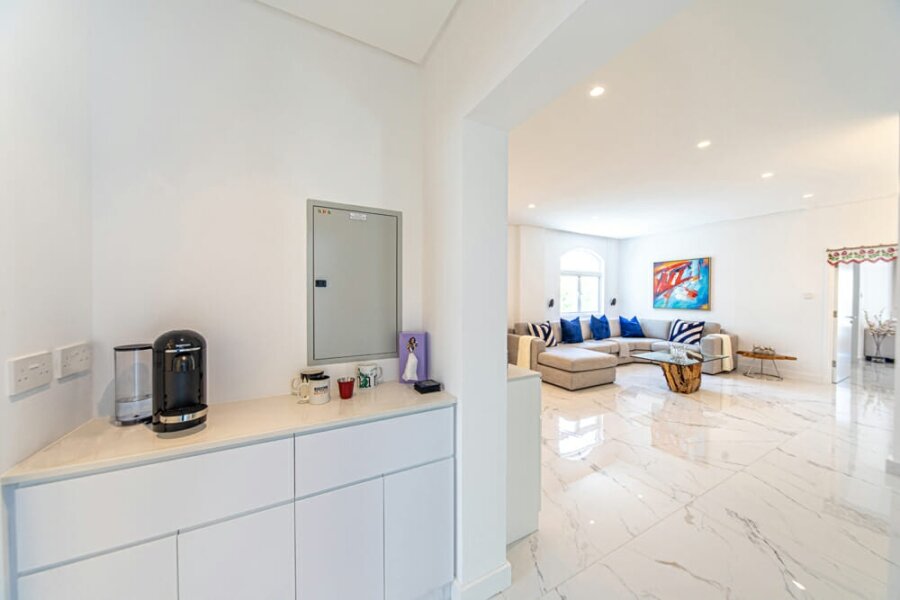 Smart Renovation Design & Fit-Out Company in Dubai presents beautiful Freddy Mercury villa renovation.