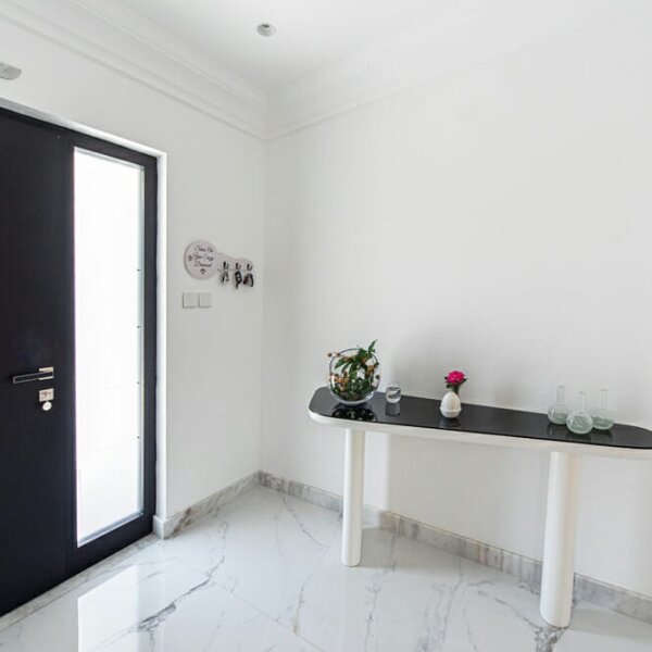 Smart Renovation Design & Fit-Out Company in Dubai presents beautiful Freddy Mercury villa renovation.